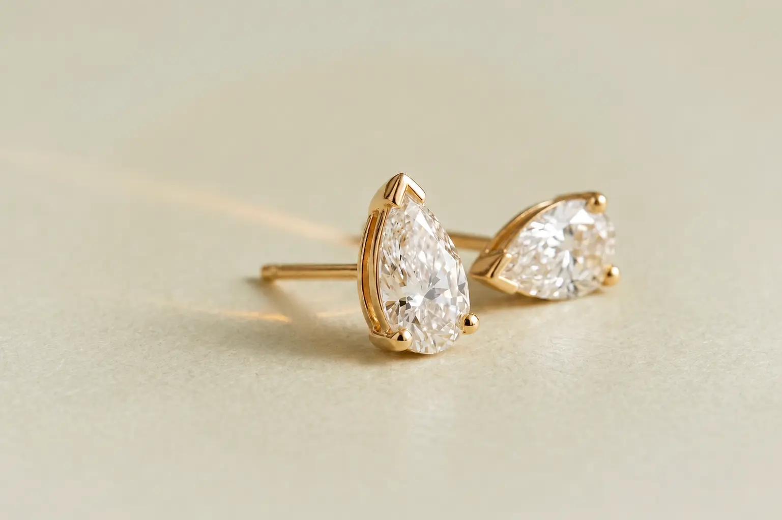 Diamond eternity wedding bands in yellow gold and platinum — women’s wedding rings by SAMA.